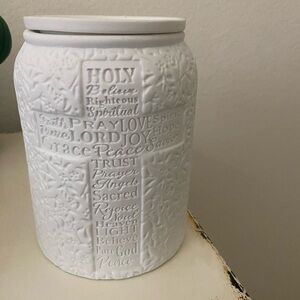 Scentsy Trust In Him Warmer